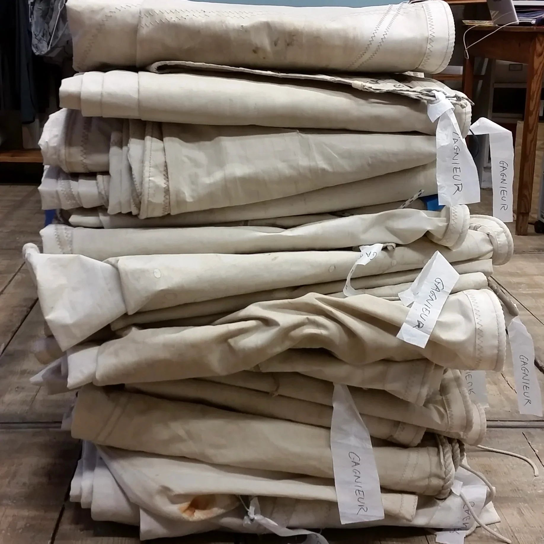 Pourquoi une voile de bateau est un matériau exceptionnel pour un sac ?