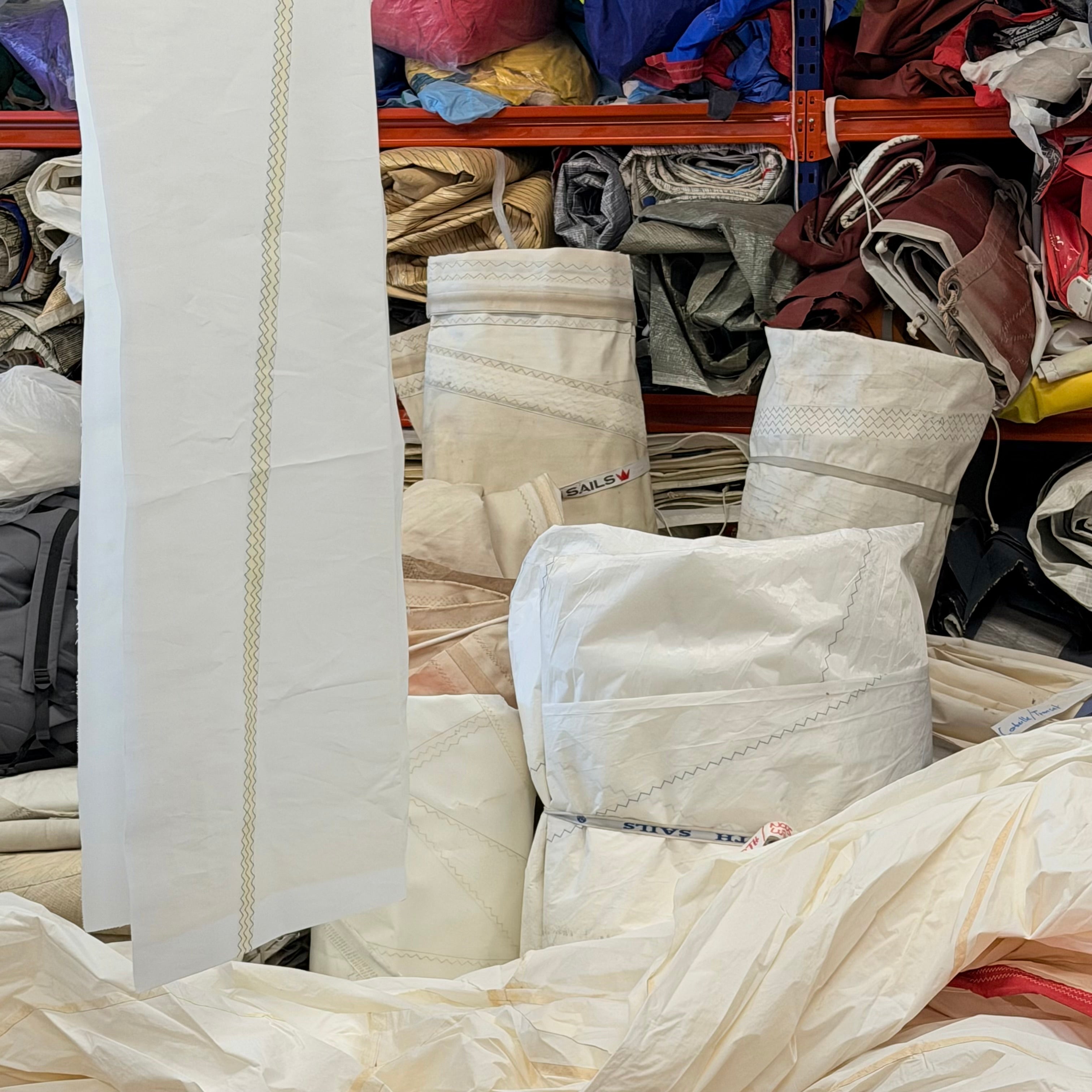 Que faire de ses anciennes voiles de bateau ? 5 solutions pour leur donner une seconde vie