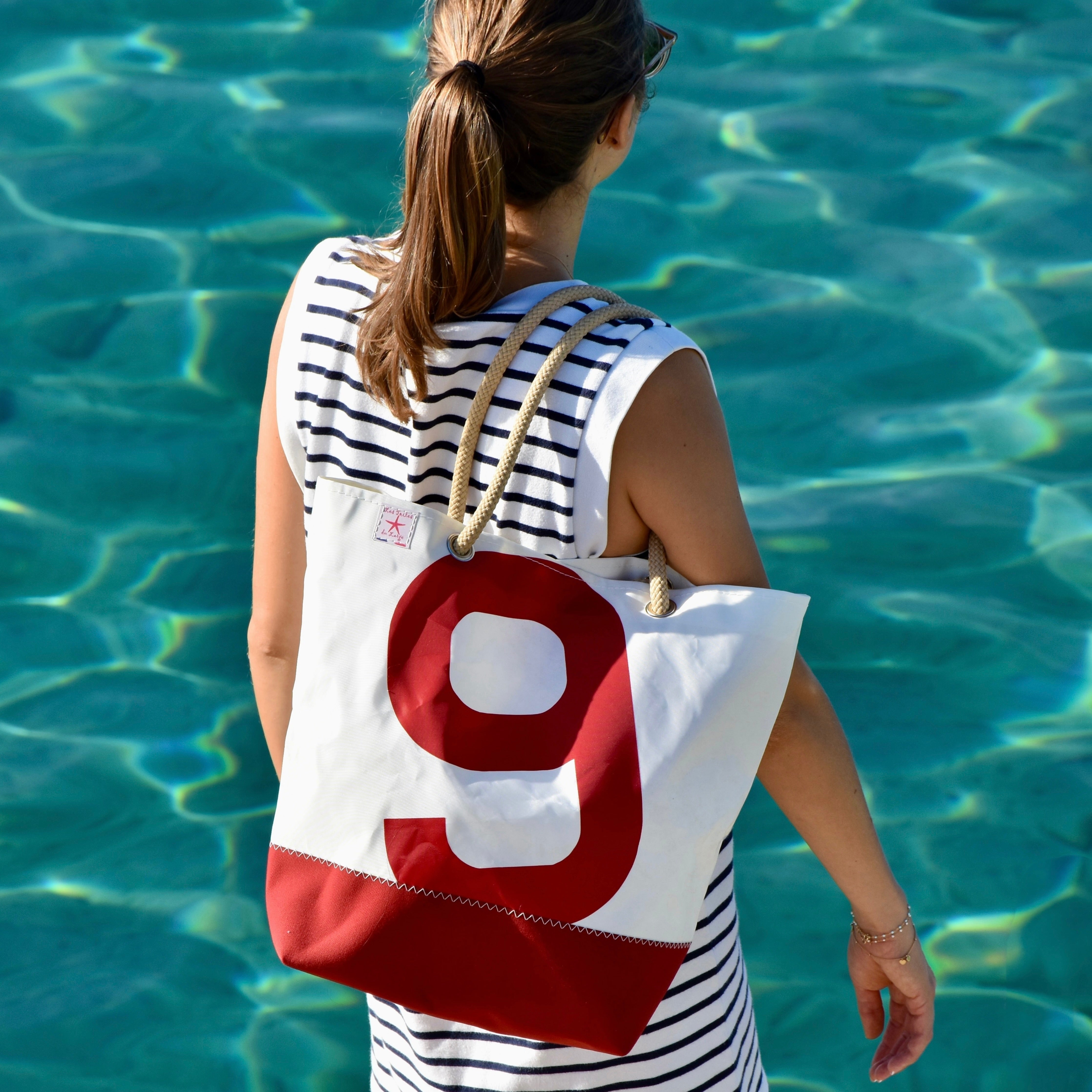 Découvrez la collection Cherry - rouge cerise pour passer l'hiver au chaud