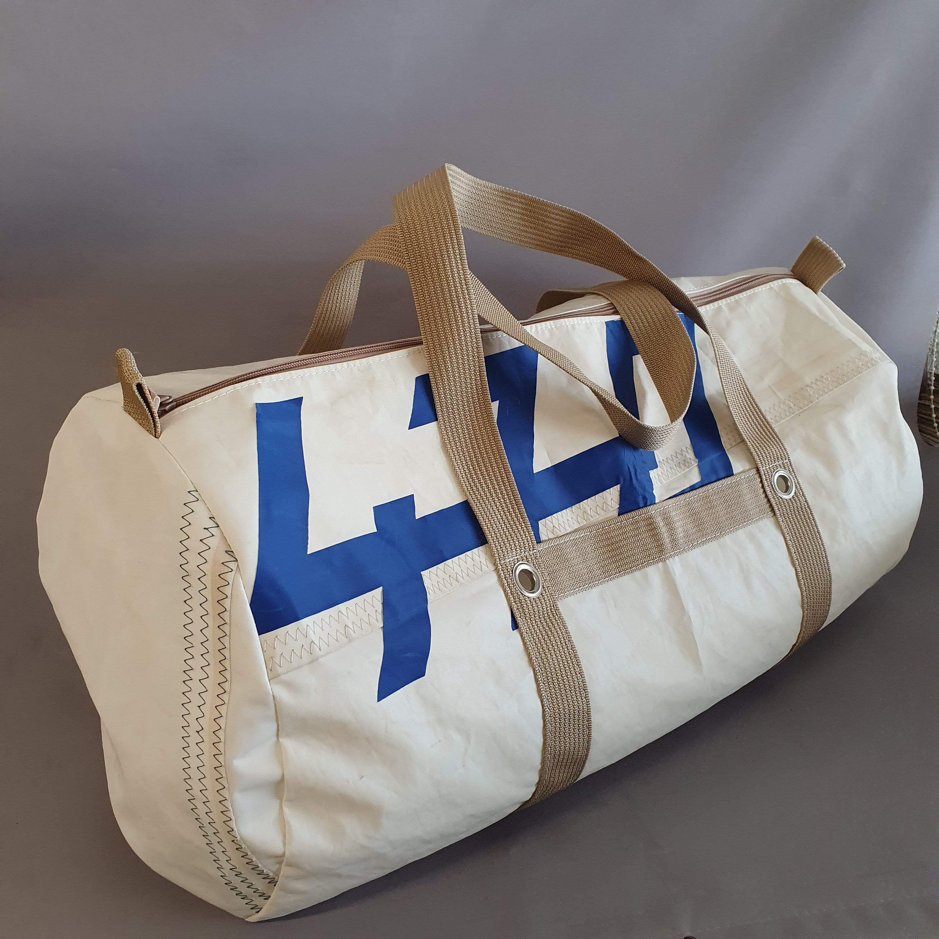 sac Polochon en voile de bateau recyclée – lestoilesdularge