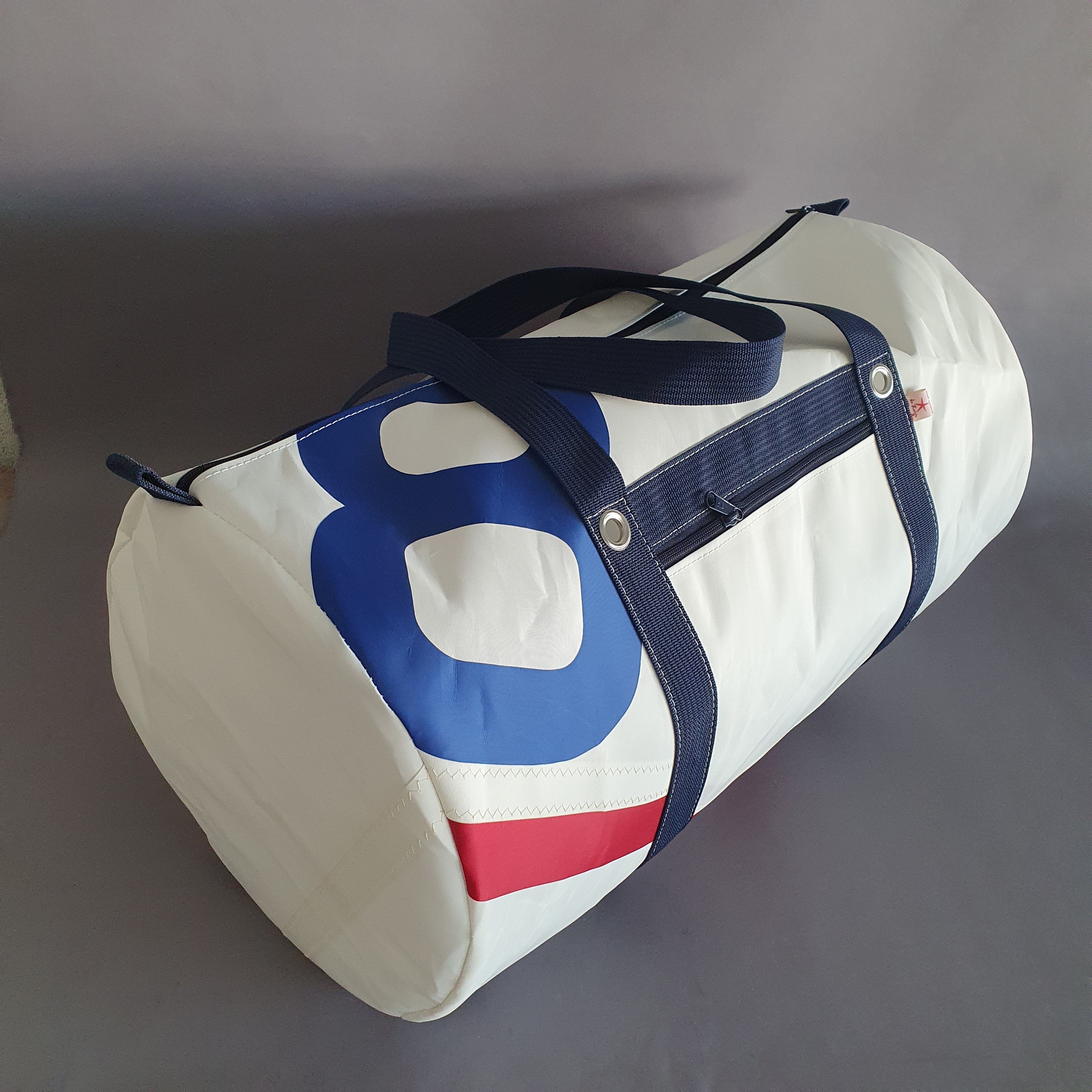 sac Polochon en voile de bateau recyclée – lestoilesdularge